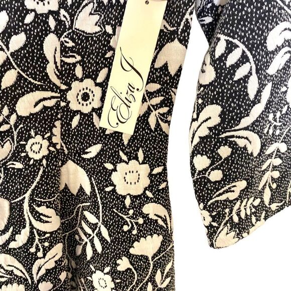 EILZA J Fit and Flare Floral Long Sleeve Dress - Picture 7 of 10